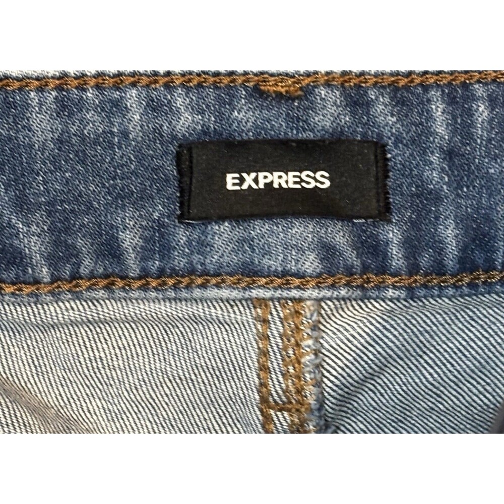Express 90s Ankle Boot Mid Rise Med Wash Cropped Jeans Women's Size 8 Short - Picture 8 of 8